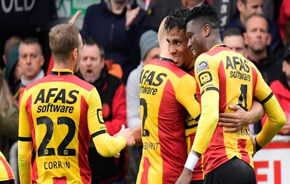 Mechelen players foorball